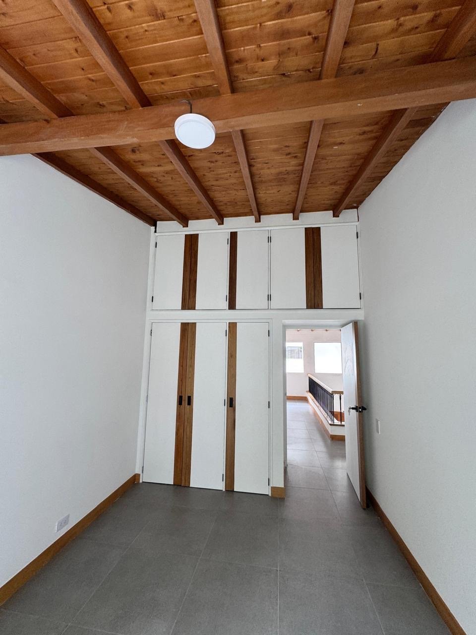 Hermosa casa Remodelada en San Lucas en Renta - Image 8