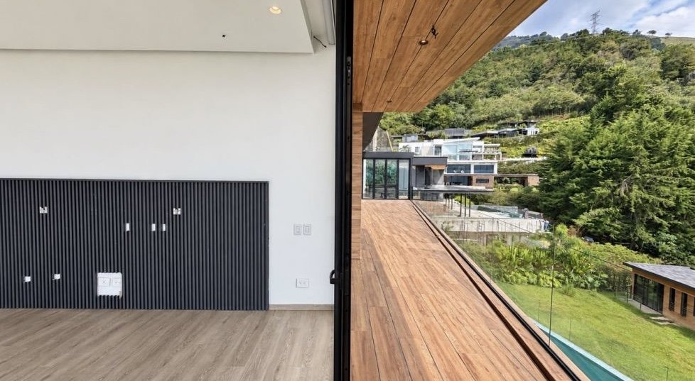 Exclusiva Casa en Renta y venta en la zona más Prestigiosa del Poblado — 4