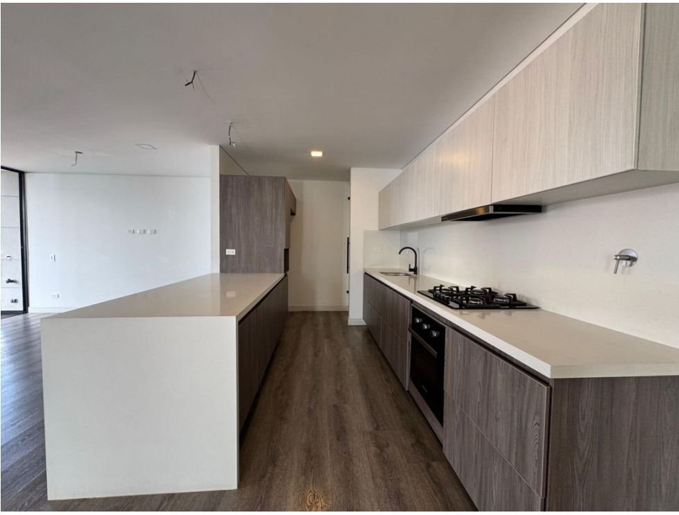 Exclusivo apartamento en Renta tradicional a 5 minutos del poblado  — 2
