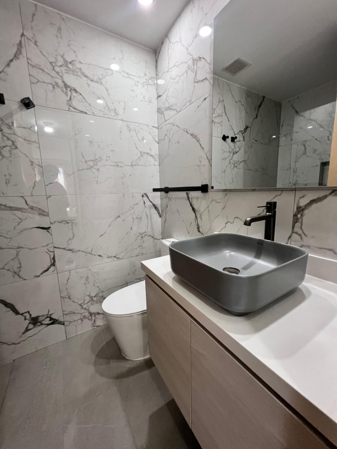 High-Floor Furnished Apartment with Stunning Views – Castropol — 2