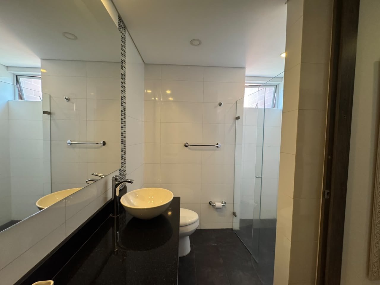 Apartamento completamente dotado en Renta en el sector de milla de oro  — 10