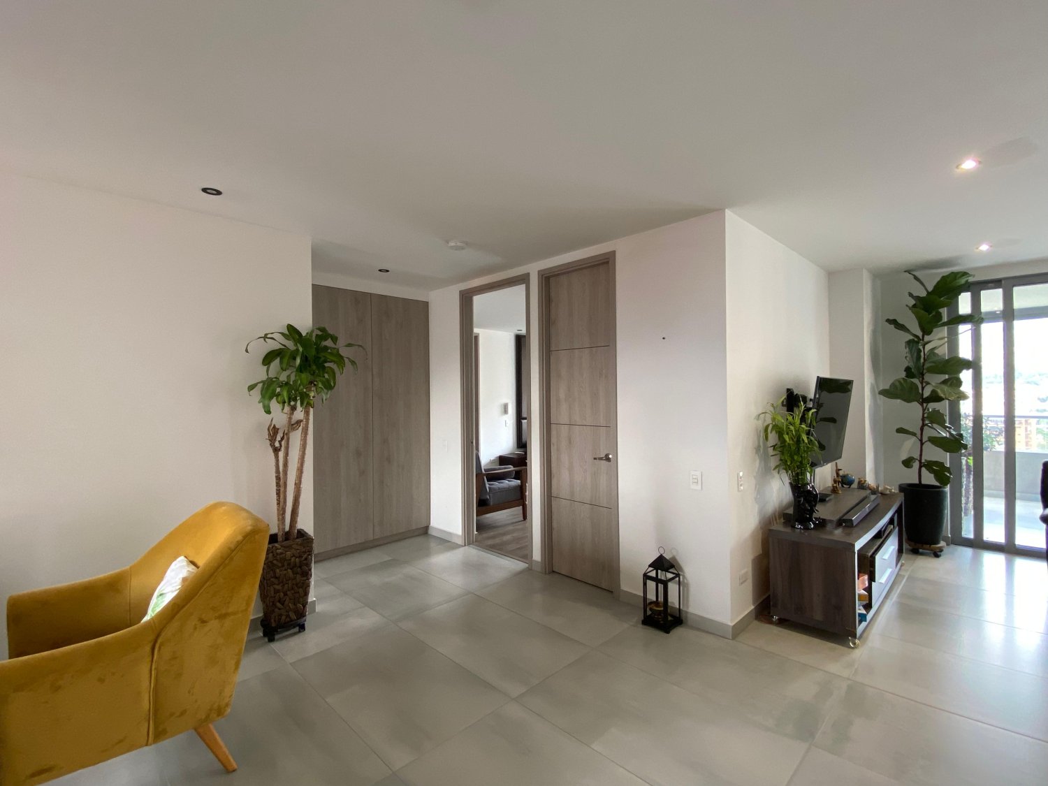 Gran Apartamento en Venta Disponible en la loma de las Brujas  — 12
