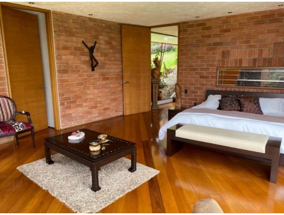 Gran Propiedad en Venta en el Alto de las palmas Disponible en Venta  — 5