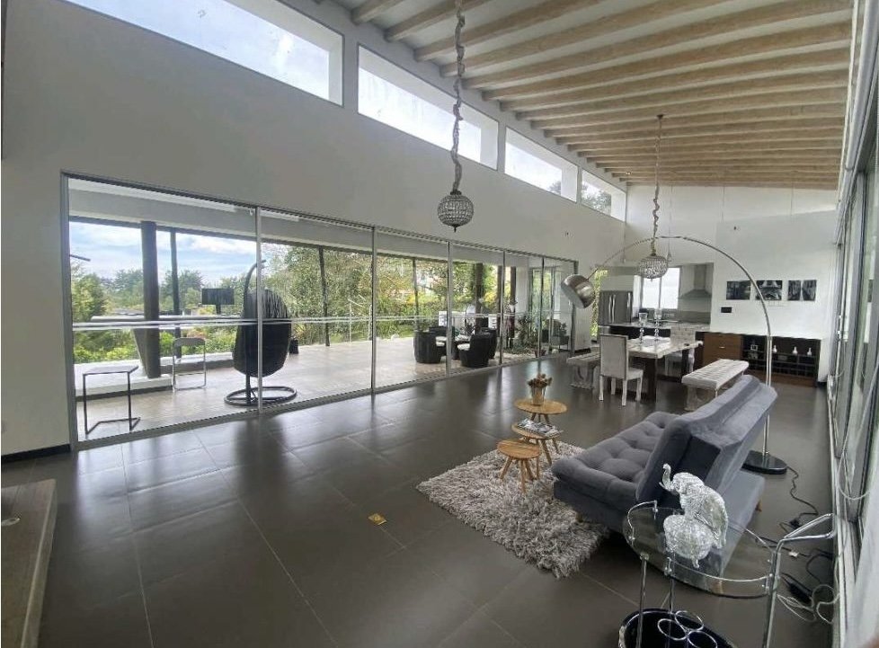 Exclusiva Casa en Venta en Rionegro (Sajonia ) — 7