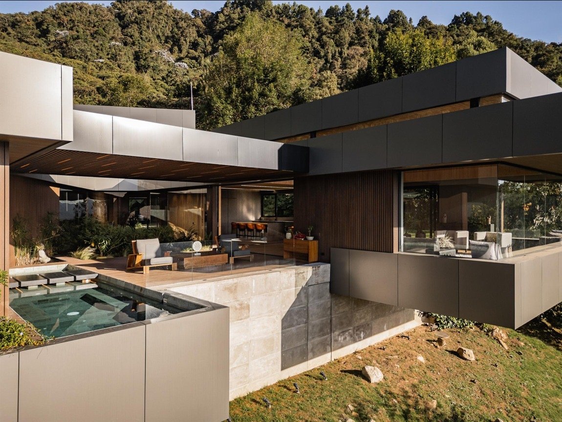 Exclusiva casa de lujo en Venta con la mejor Vista a la ciudad de Medellín  - 8
