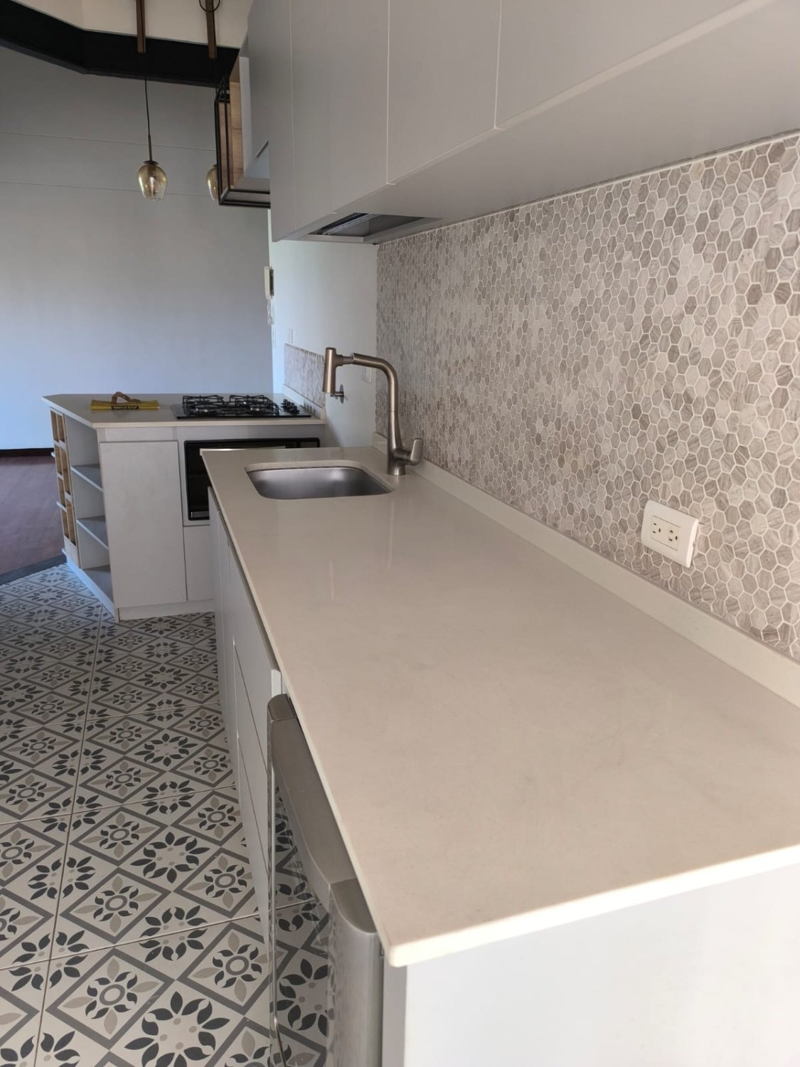 Apartamento en Renta central cerca a Milla de oro  - Image 11