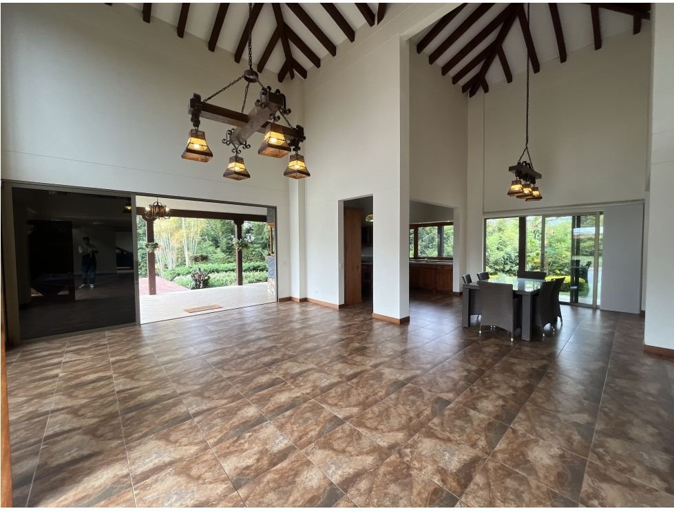 Exclusiva Casa en Renta en Rionegro  — 4