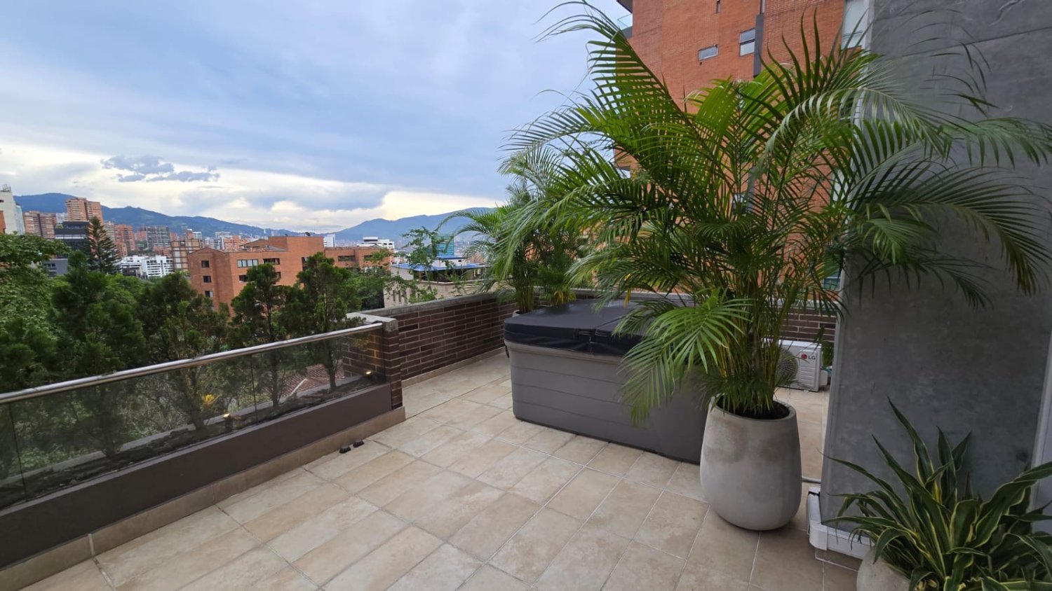 Apartamento disponible en Renta amoblado o venta  - Image 15