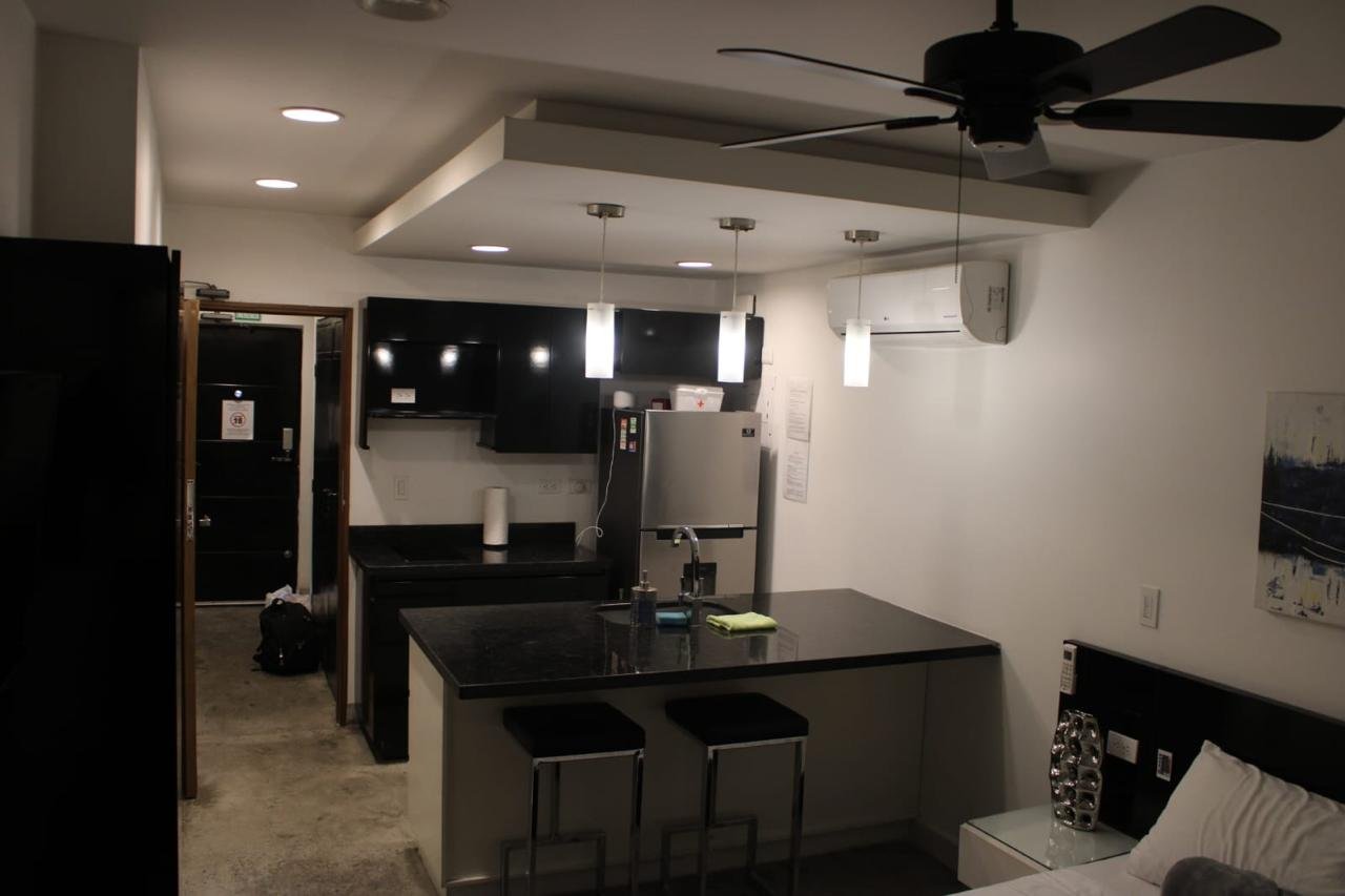 Turnkey Furnished Building for Sale – Manila, El Poblado