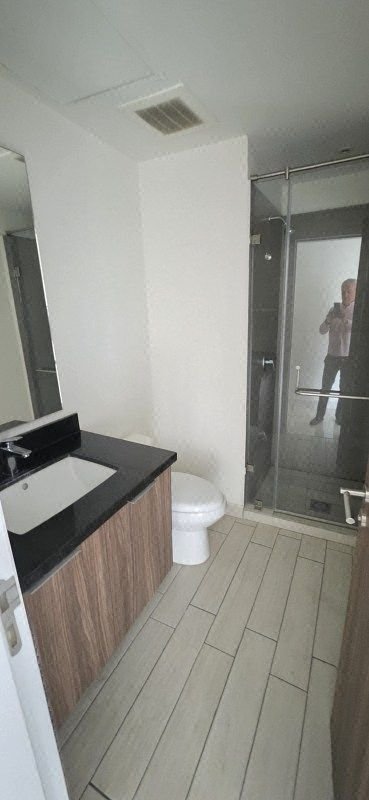 Departamento en Renta en Jardines del Bosque Norte — 25