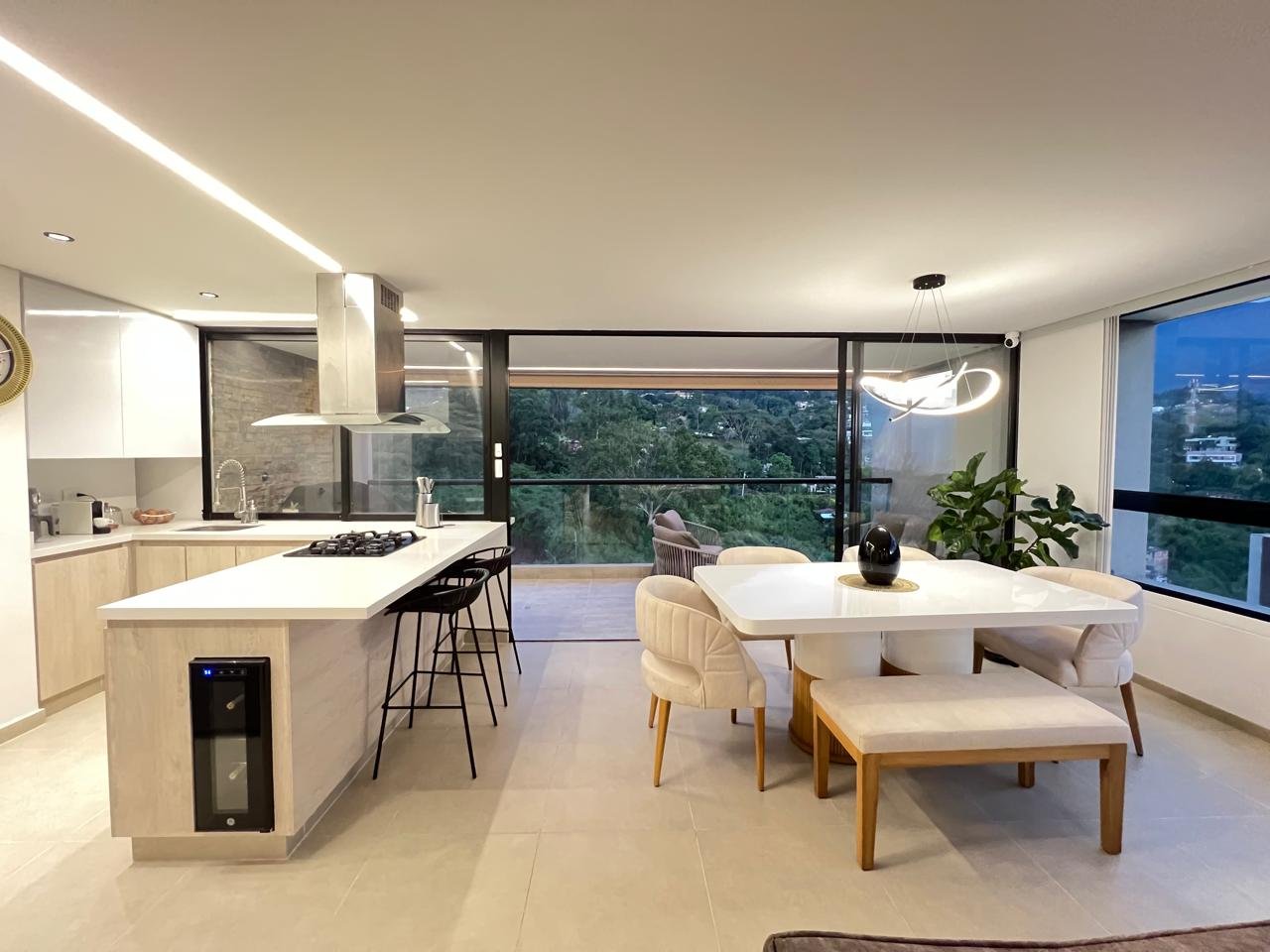 Apartamento Moderno en Envigado - Image 3