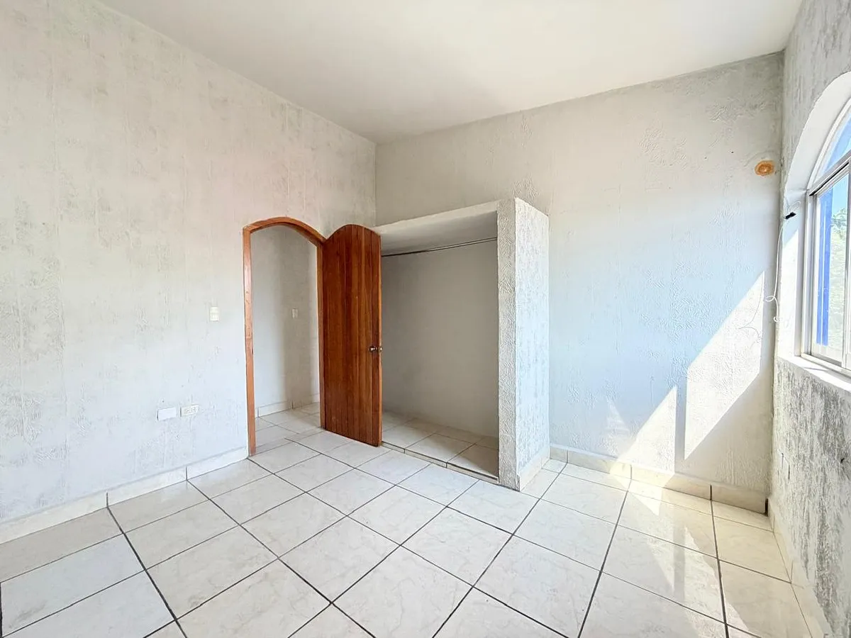 Casa Moderna en Villa Las Flores - Image 8
