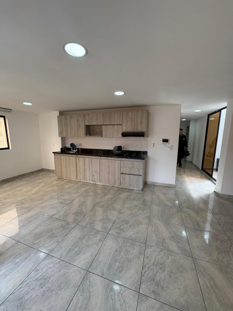 Moderno Apartamento en Laureles Nogal