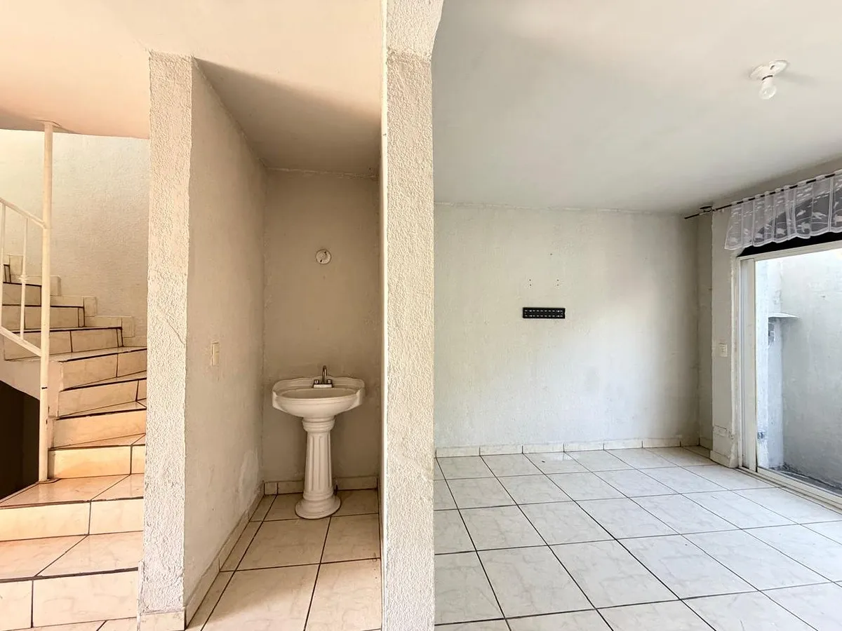 Casa Moderna en Villa Las Flores - Image 15