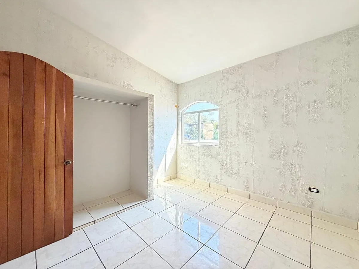 Casa Moderna en Villa Las Flores - Image 7