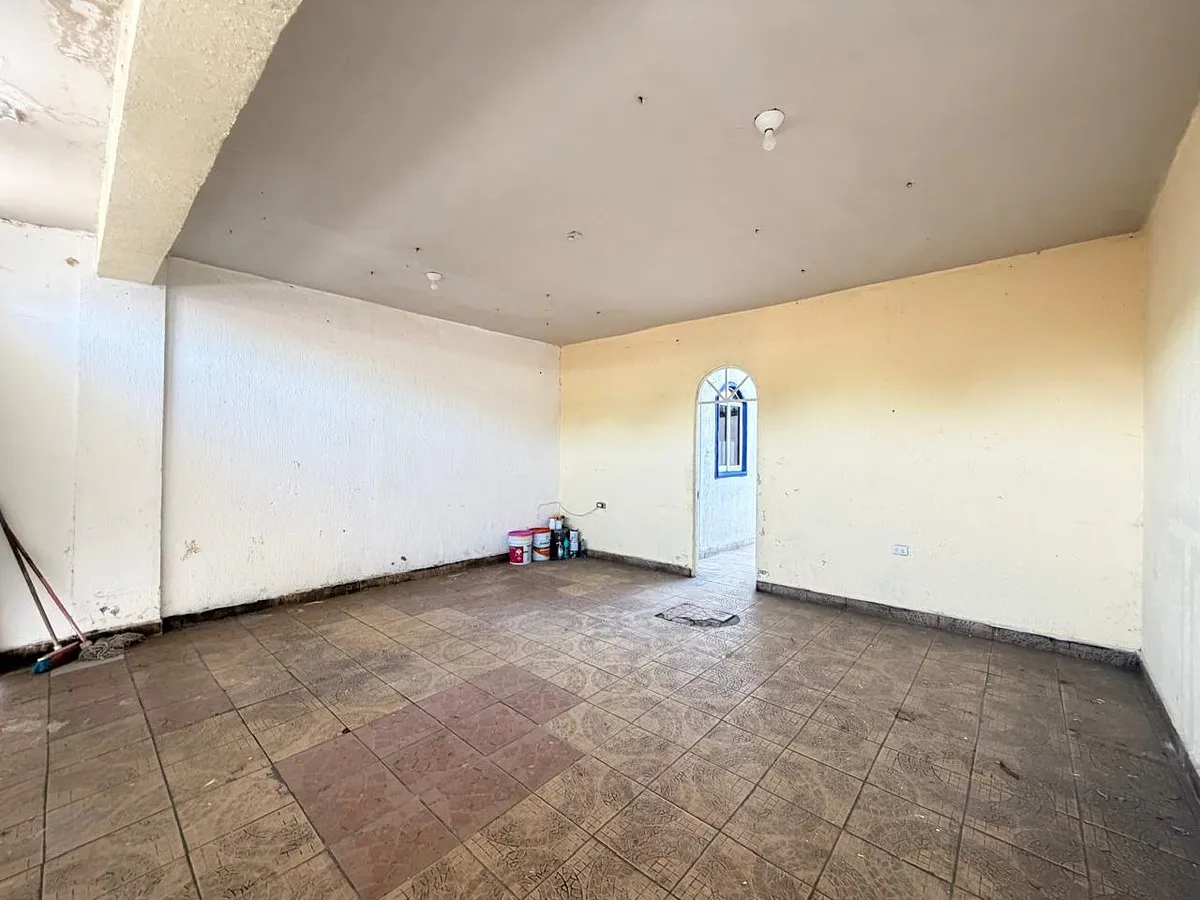 Casa Moderna en Villa Las Flores - Image 3