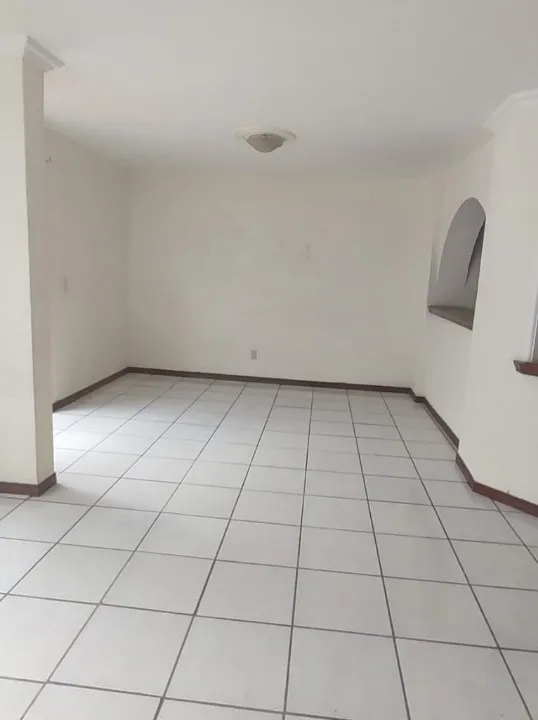 Casa Moderna en Plaza Guadalupe, Zapopan - Image 2