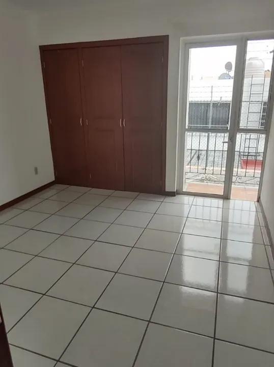 Casa Moderna en Plaza Guadalupe, Zapopan - Image 11